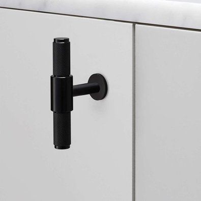 Uchwyt meblowy Buster+Punch T-BAR cross - czarny