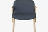 Fotel Bolia Cosh armchair z niskim oparciem London - dust blue