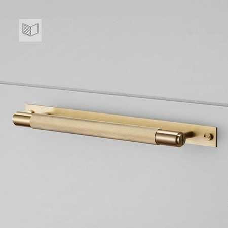 Uchwyt meblowy Buster+Punch Pull Bar Plate - złoty S-16cm