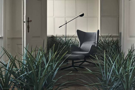 Fotel Bolia Solo na czarnych nogach Ascot - beige