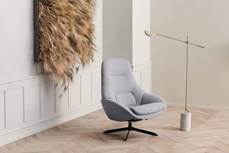 Fotel Bolia Saga armchair z czarnymi nogami Baize - light grey