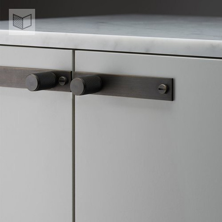 Uchwyt meblowy Buster+Punch Knob Plate - brąz